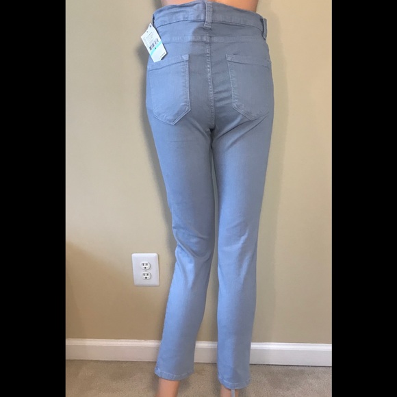 NWT Karen Kane Blue Jeans - Picture 2 of 3